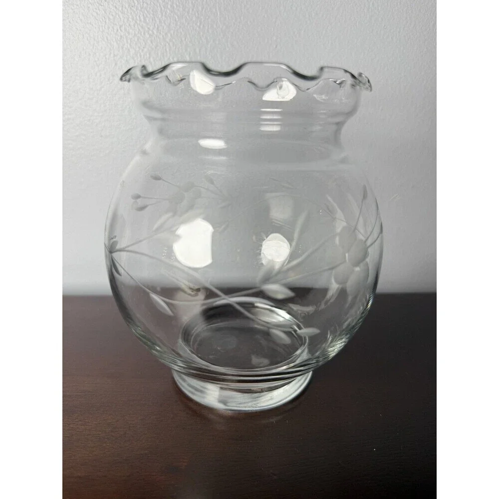 Princess House Heritage Crystal Etched Ruffled Scalloped Rim Vase Vintage 5.5